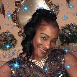 Meet your Posher, Brenda